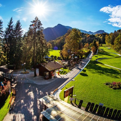 Unsere Sommerrodelbahn mit ihren 5 Steilkurven